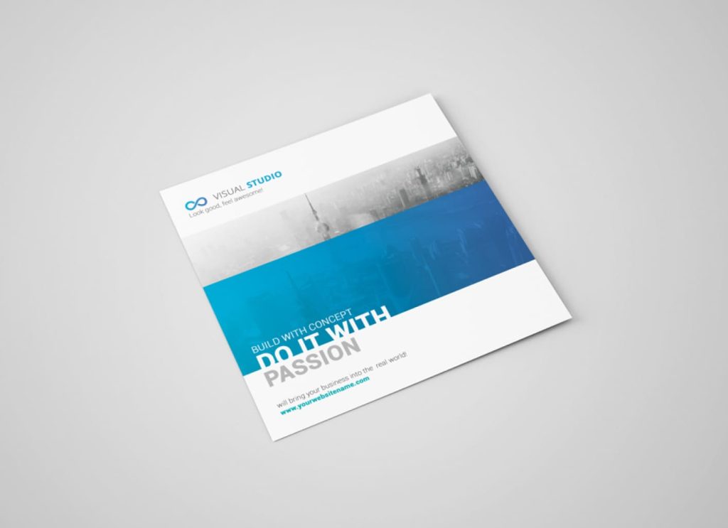 Custom Gloss Laminated Flyers Printing in Dubai